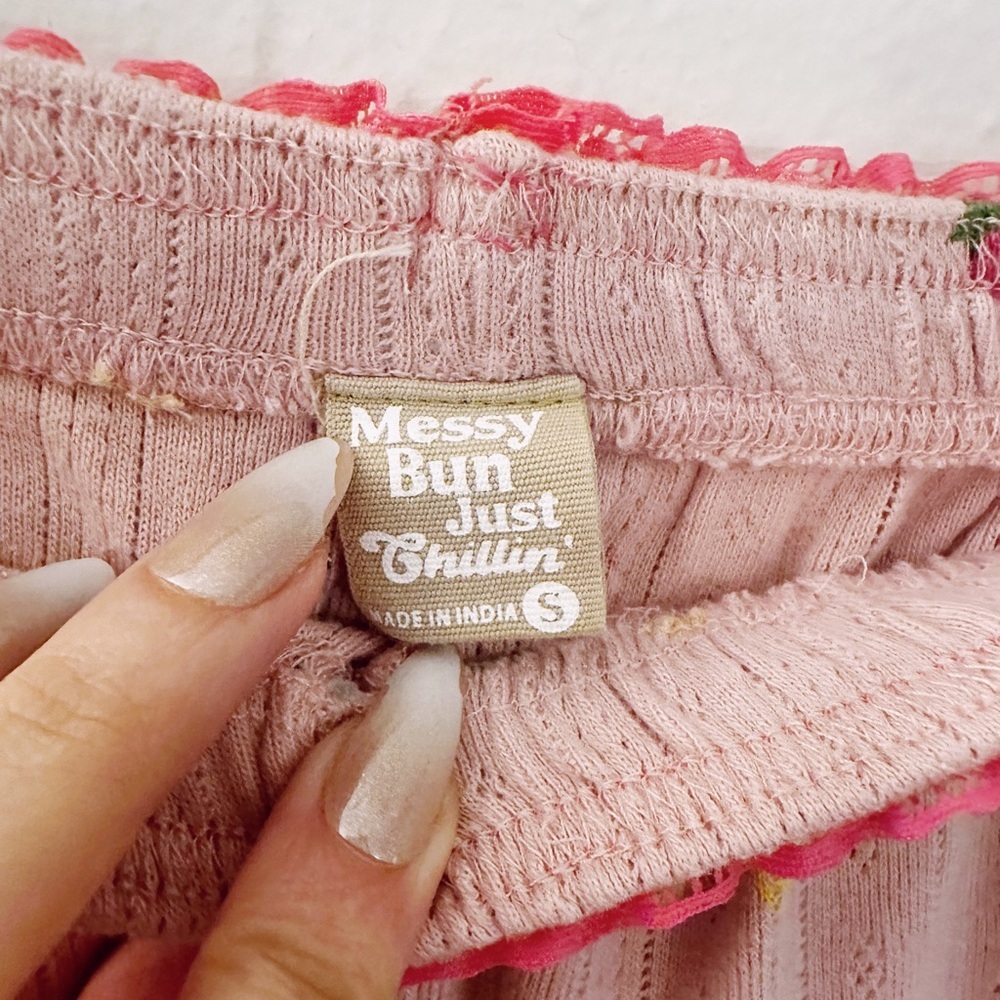 Messy Bun Just Chillin' Fruit Print Cotton Waffle Knit Lounge Pants Pajamas Pink - Picture 3 of 6